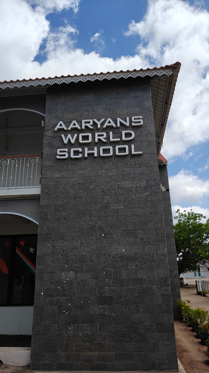 Aaryans World School Solapur
