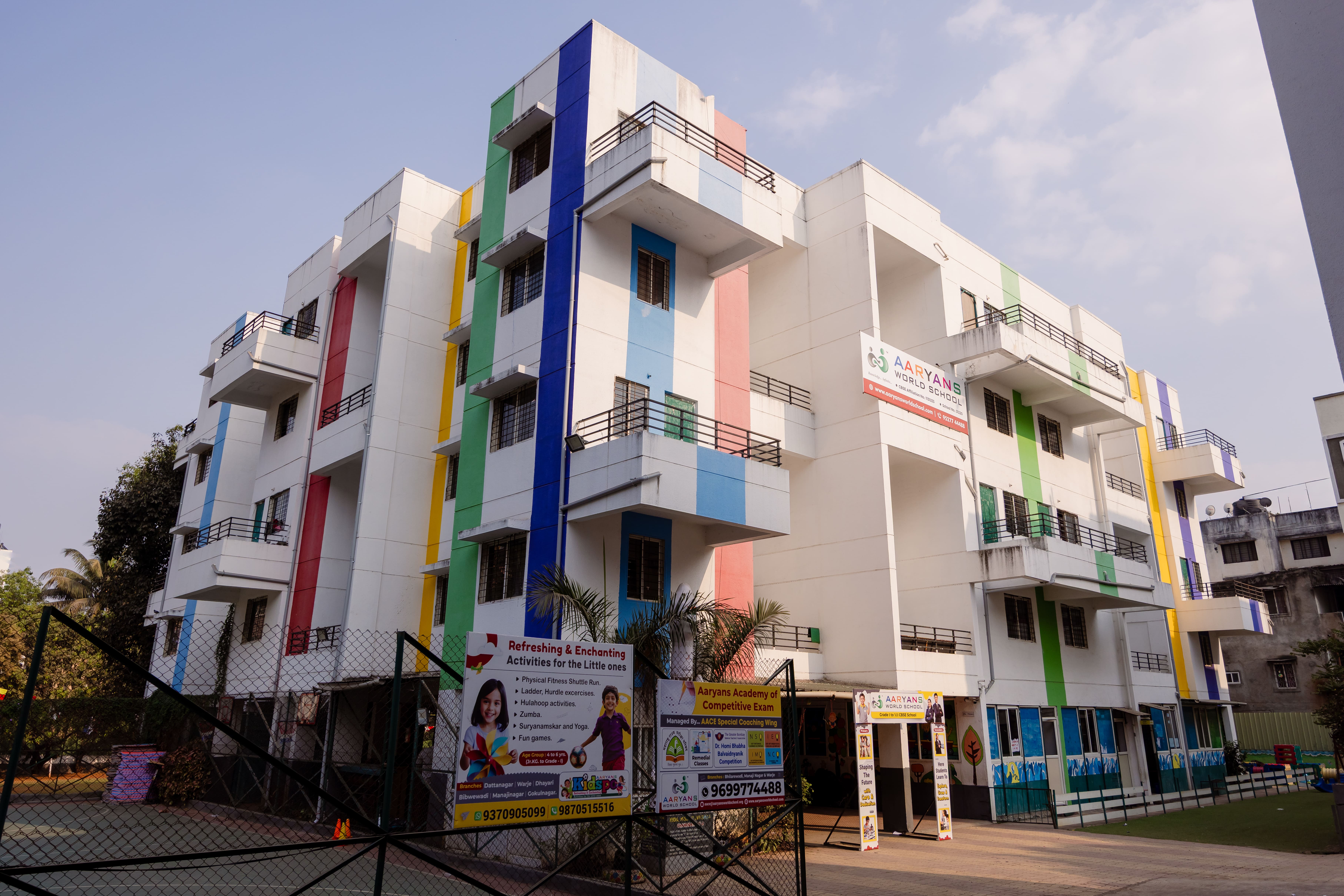 Aaryans World School