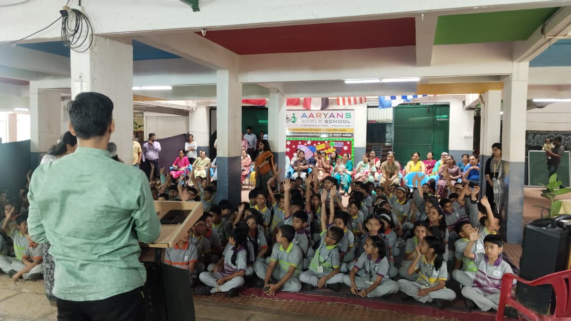 Exchange of Expertise – Learning Beyond Classrooms